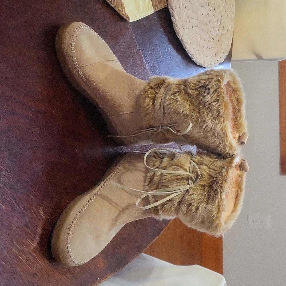 Women's Tom's Boots